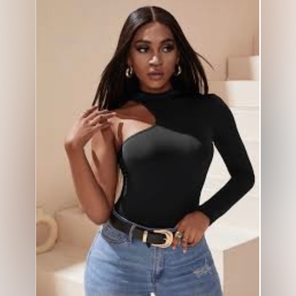 Foreign Exchange One Armed Cut Out Black Sweater - Picture 6 of 6